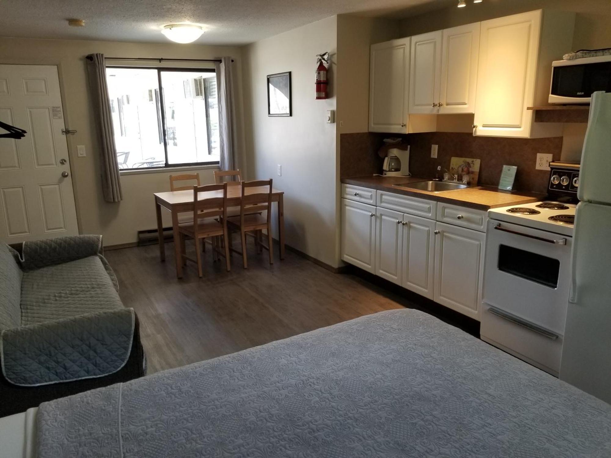 Osoyoos Lakeview Inn & Suites ห้อง รูปภาพ